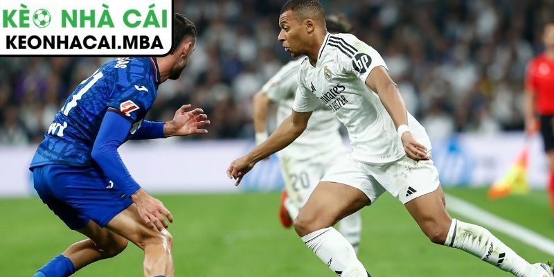 Real Madrid đấu Getafe (03:00 03/03) Cơn mưa thẻ phạt và siêu phẩm vô-lê định đoạt trận đấu (La Liga) 2 Real Madrid áp đảo đầu trận nhưng phung phí cơ hội