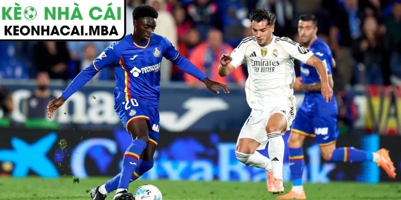 Real Madrid đấu Getafe (03:00 03/03) Cơn mưa thẻ phạt và siêu phẩm vô-lê định đoạt trận đấu (La Liga) 3 Siêu phẩm vô-lê của Satriano và thế trận đầy va chạm